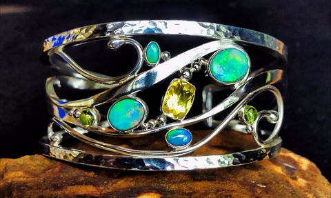 Australian Outback Opals - New South Wales Tourism  0
