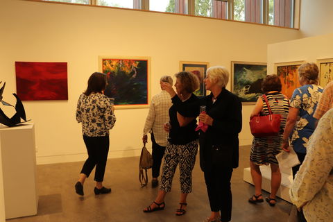 Basil Sellers Exhibition Centre - New South Wales Tourism  2