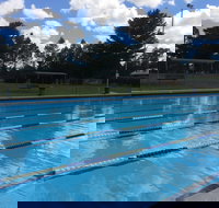 Binalong Memorial Swimming Pool - New South Wales Tourism 