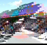 Colour Me Crazy - New South Wales Tourism 