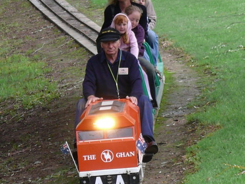 Holbrook Miniature Railway - New South Wales Tourism  1