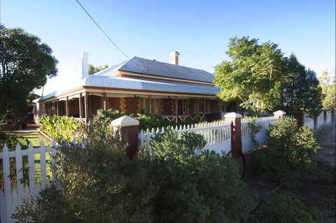Hoover House - New South Wales Tourism  0