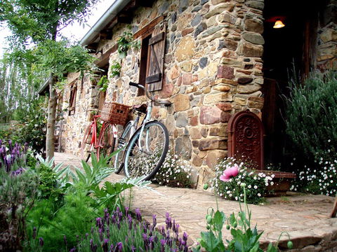 Lavandula Swiss Italian Farm - New South Wales Tourism  2