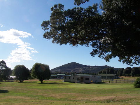 Mountain Vista Golf Club - New South Wales Tourism  0