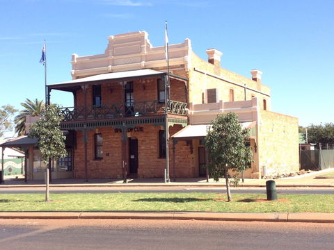 Old Gentleman's Club - New South Wales Tourism  0
