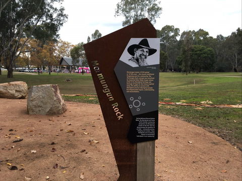 Ovens Riverside Path & Bullawah Cultural Trail - New South Wales Tourism  0