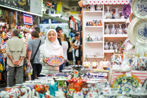 Paddys Markets At Haymarket - New South Wales Tourism  0