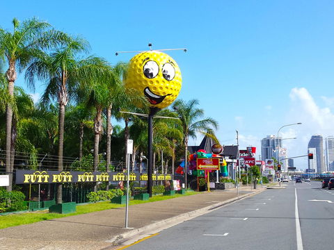 Putt Putt Mermaid Beach - New South Wales Tourism  2