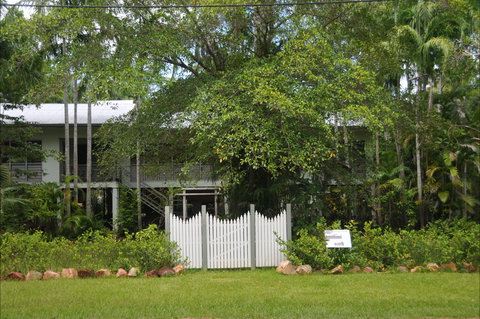 Rum Jungle Mine Manager's House - New South Wales Tourism  0