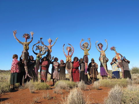 Tjanpi Desert Weavers - New South Wales Tourism  2