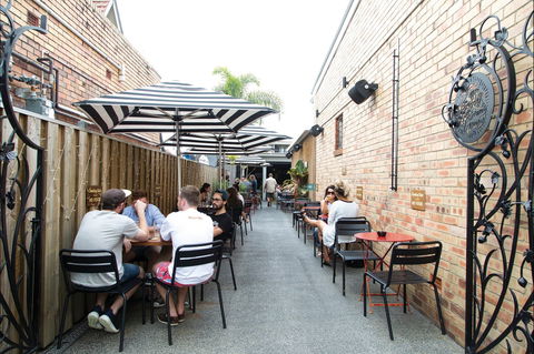 West End And South Brisbane - New South Wales Tourism  0