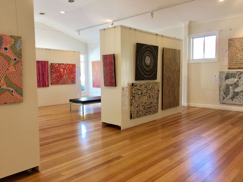 Yaama Ganu Gallery Moree - New South Wales Tourism  0