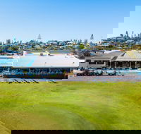Yamba Golf and Country Club - New South Wales Tourism 