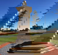 Bews Memorial Wallaroo - New South Wales Tourism 