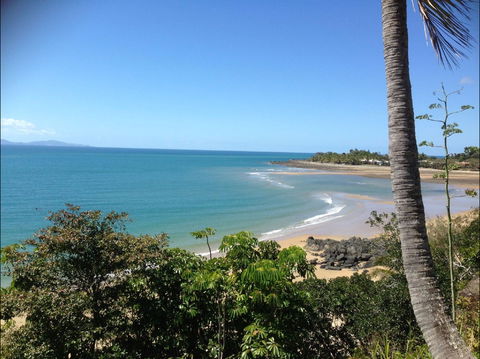 Blissful Northern Beaches - New South Wales Tourism  1