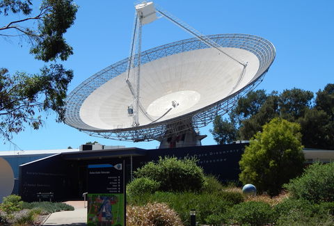 CSIRO Parkes Radio Telescope Visitor Centre - New South Wales Tourism  0