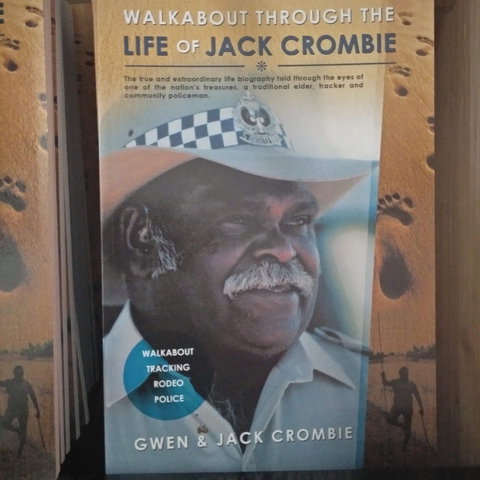 Dingo Dreaming - New South Wales Tourism  0