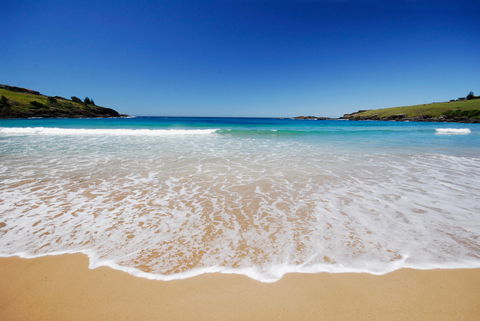 Easts Beach - New South Wales Tourism  2