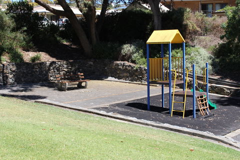 Flinders Park Playground - New South Wales Tourism  1
