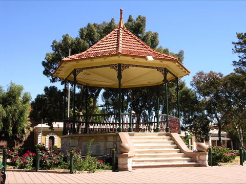 Gladstone Square - New South Wales Tourism  0
