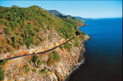 Great Barrier Reef Drive - New South Wales Tourism  2
