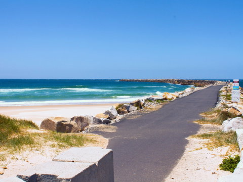 Iluka Main Beach - New South Wales Tourism  1