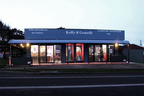 Kelly & Gemelli - Art And Design - New South Wales Tourism  0