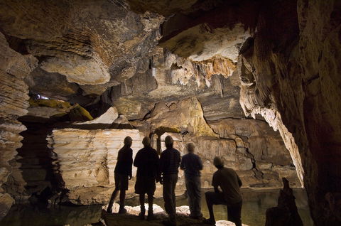 Mimbi Caves - New South Wales Tourism  2