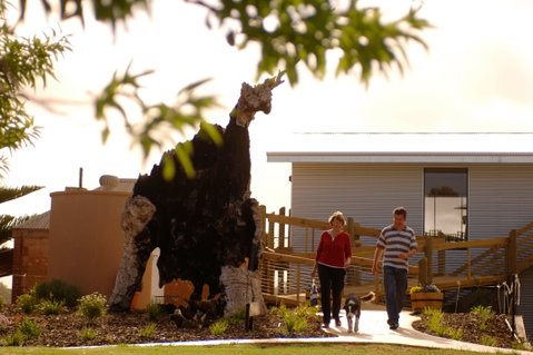 Newman's Horseradish Farm And Rusticana Wines - New South Wales Tourism  1