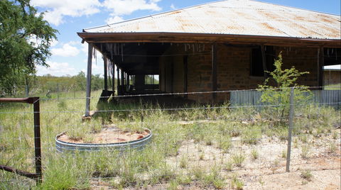 Powell Creek Telegraph Station - New South Wales Tourism  1