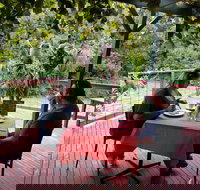 The Aussie Stop offering Breakfast with Koalas - New South Wales Tourism 