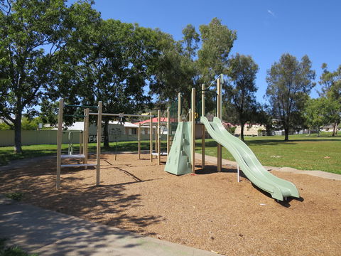 Athol Gallen Park - New South Wales Tourism  0