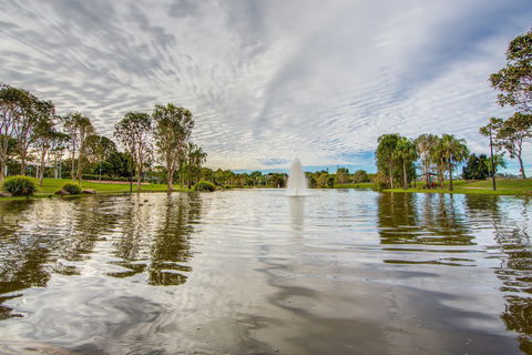 Centenary Lakes Park - New South Wales Tourism  1