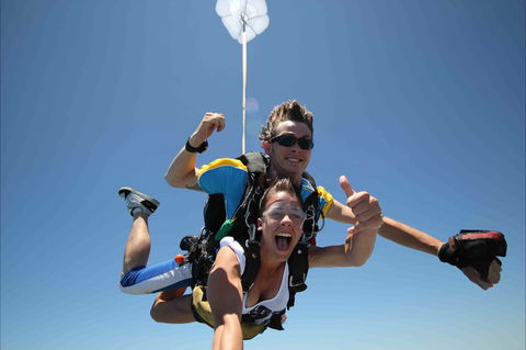 Gold Coast Skydive - New South Wales Tourism  0