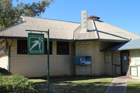 Hartley Street School - New South Wales Tourism  0