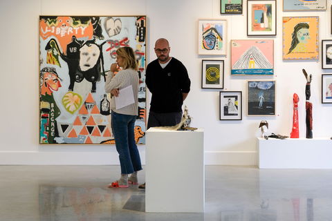 Lone Goat Gallery - New South Wales Tourism  0