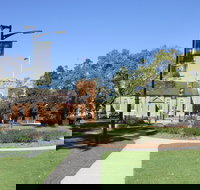 Mawson Park Campbelltown - New South Wales Tourism 