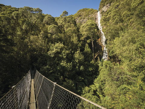 Montezuma Falls - New South Wales Tourism  1