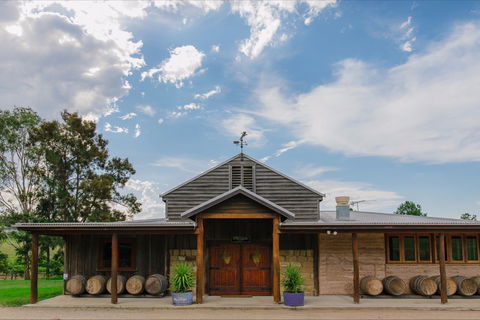 Moorebank Vineyard - New South Wales Tourism  1