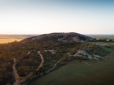 Mount Wudinna - New South Wales Tourism  0