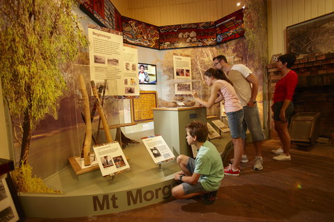 Mount Morgan - New South Wales Tourism  2