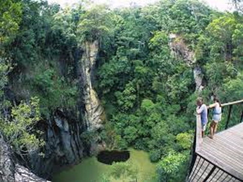 Mt Hypipamee - New South Wales Tourism  0