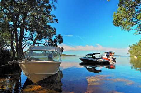 Myall Lakes National Park - New South Wales Tourism  0
