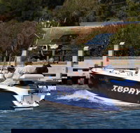 Patterson River - New South Wales Tourism 