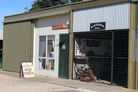 The Bakehouse Arts And Crafts - New South Wales Tourism  0