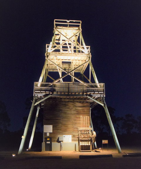True Blue Poppet Head - Cooinda Park - New South Wales Tourism  0