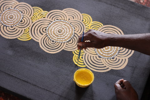 Walkatjara Art - New South Wales Tourism  1