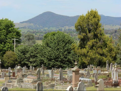 Yackandandah Cemetery - New South Wales Tourism  0