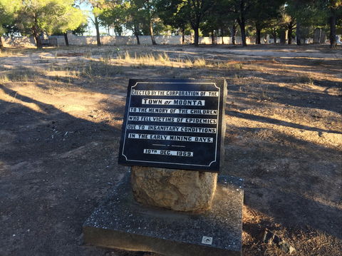 Moonta Cemetery Walks - New South Wales Tourism  1