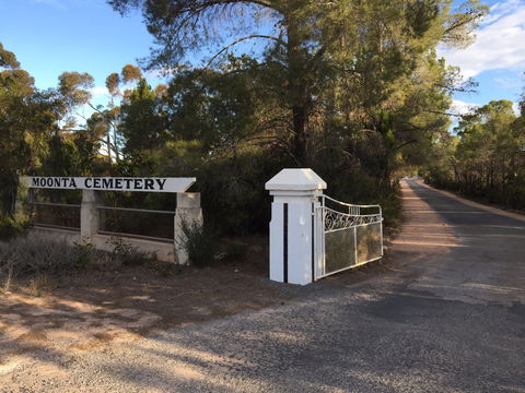 Moonta Cemetery Walks - New South Wales Tourism  2